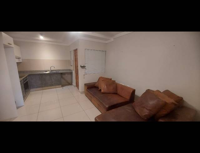 1 BEDROOM APARTMENT FOR SALE IN UMHLANGA RIDGE